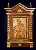 Резная икона Пресвятой Богородицы «Смоленская» из ценных пород дерева