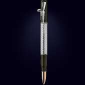 Ручка-роллер из настоящей гильзы с серебрянным держателем в виде винтовки