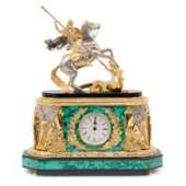 Каминные часы «Георгий Победоносец» камень малахит бронза покрытие золотом