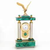 Часы «Орел» из малахита
