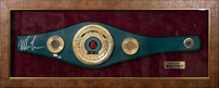 Реплика пояса чемпиона мира с подлинным автографом Майка Тайсона